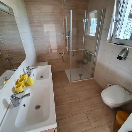 Ascona: San Carlo Attika Apartmán *